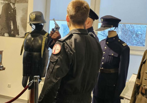 Uczniowie Karskiego na spotkaniu z Komendantem Głównym Policji