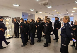 Uczniowie Karskiego na spotkaniu z Komendantem Głównym Policji