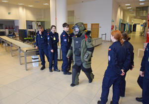 Uczniowie Karskiego w placówce Straży Granicznej w Łodzi