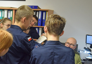 Uczniowie Karskiego w placówce Straży Granicznej w Łodzi