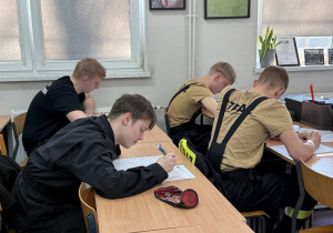 Szkolne eliminacje do Ogólnopolskiego Turnieju Wiedzy Pożarniczej