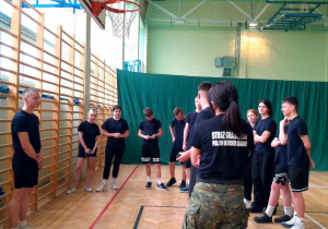 Zajęcia z techniki interwencji w OPM przeprowadzone przez funkcjonariuszy Nadwiślański Oddział Straży Granicznej