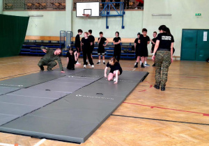 Zajęcia z techniki interwencji w OPM przeprowadzone przez funkcjonariuszy Nadwiślański Oddział Straży Granicznej