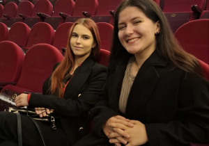 Humaniści Karskiego na premierze baletu komicznego "Copellia"